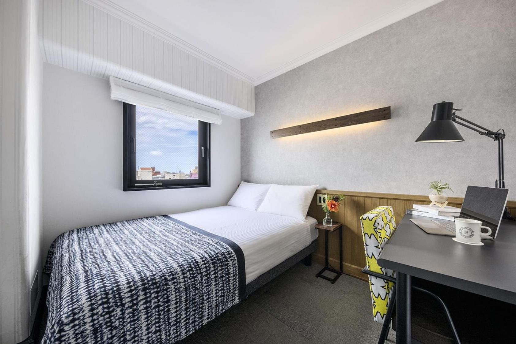 Estinate Hotel Наха Экстерьер фото